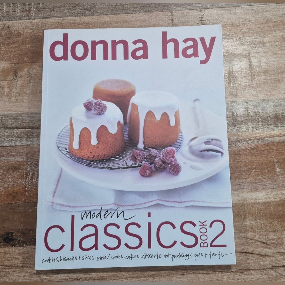 Modern Classics Book 2 Paperback By Donna Hay 191 Pages